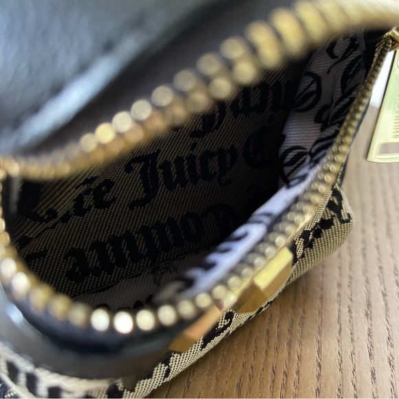 Juicy Couture - Picture 15 of 15